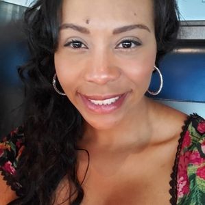 Meet your Posher, Yasmeen